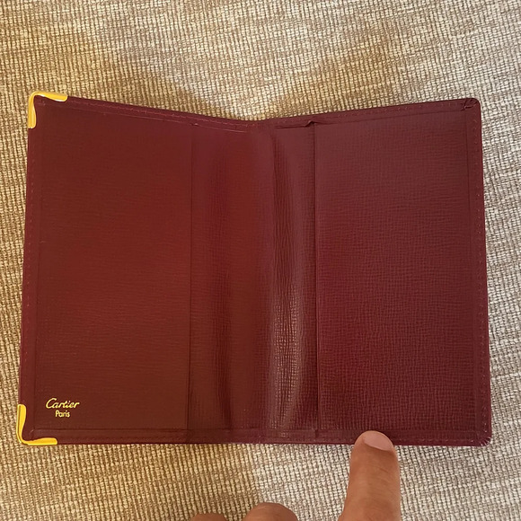 Cartier card holder wallet brand new..w/authenticity card - Picture 4 of 9
